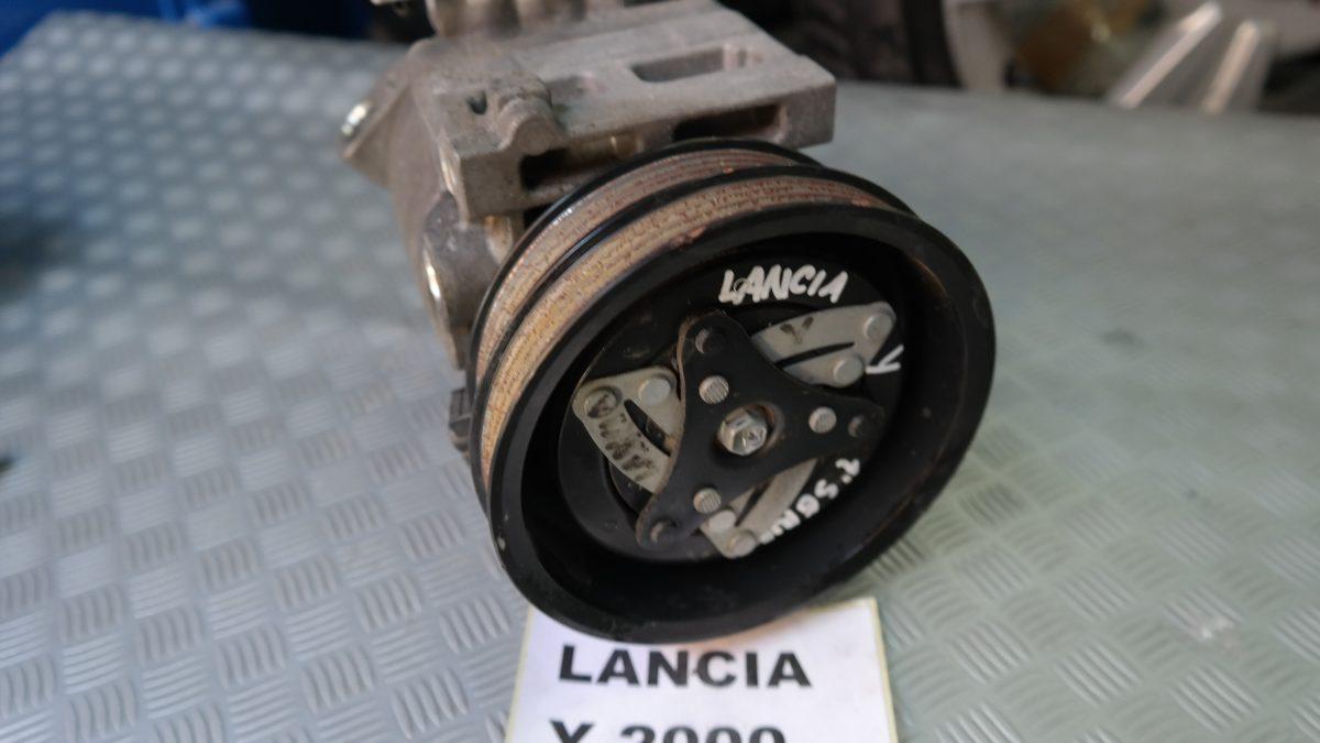 Lancia y compressore aria condizionata