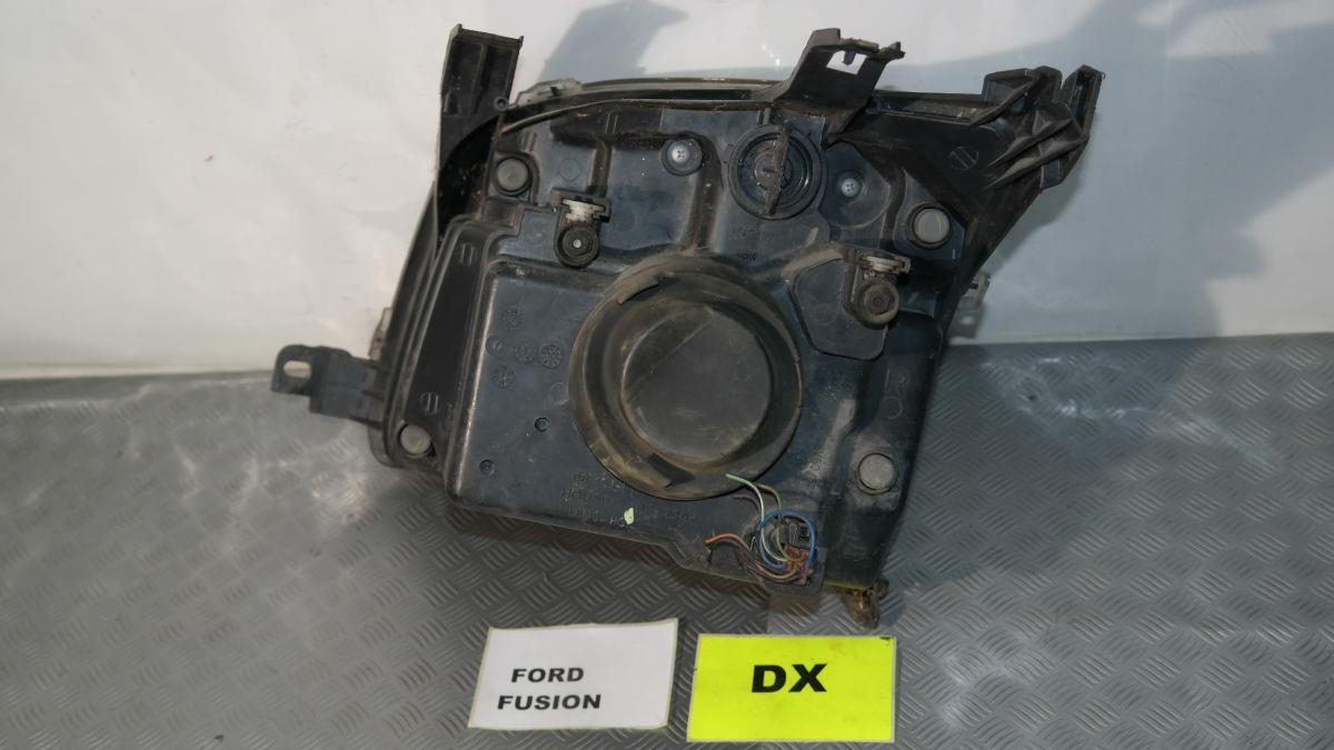 Ford fusion faro dx (staffa rotta)