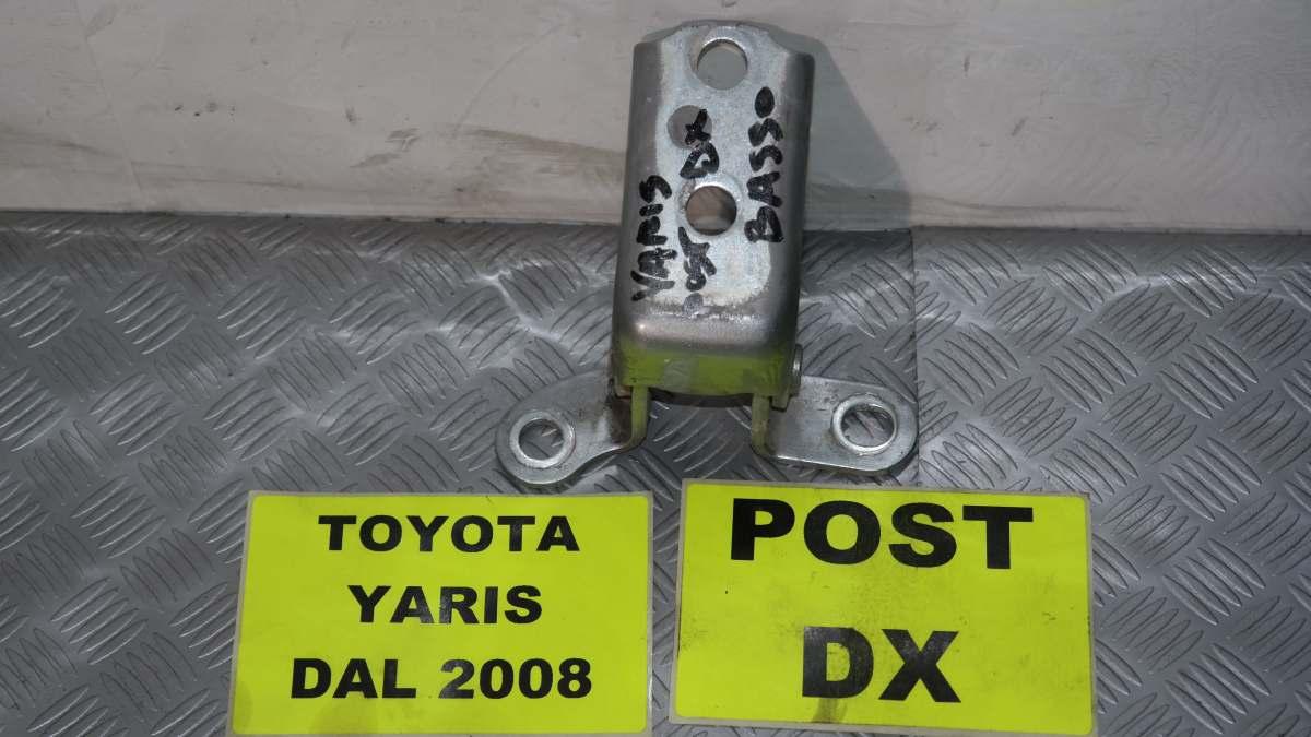 Toyota yaris cerniera porta posteriore dx basso