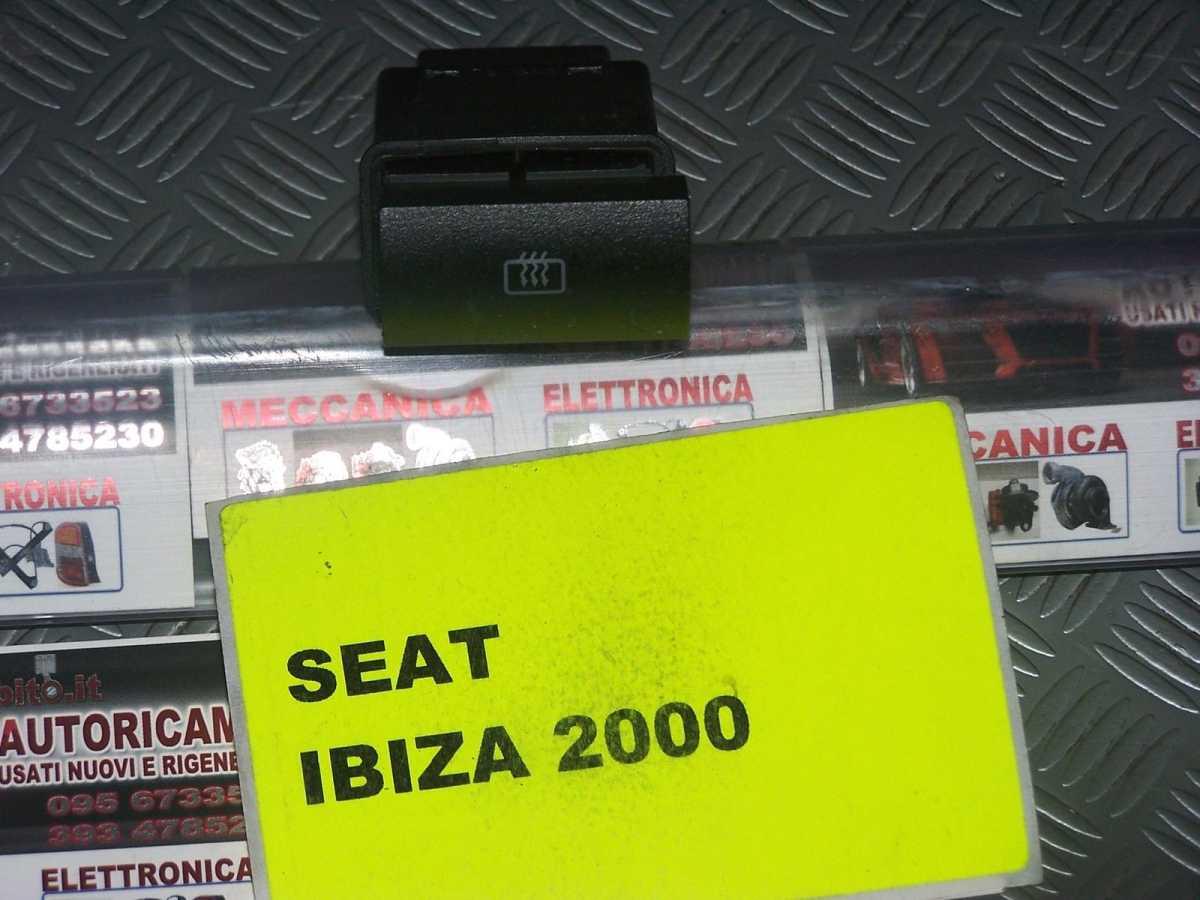 Seat ibiza 2000 pulsante interno