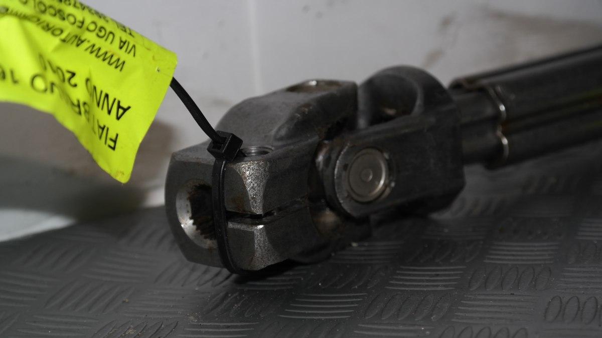 Fiat bravo 1600 mtjet dal 2007 canna sterzo