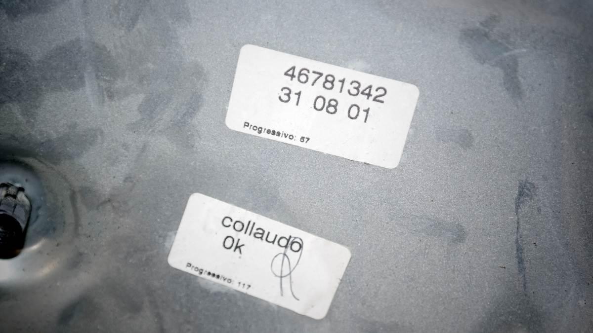 Fiat stilo pannello e alzavetro ant dx cod: 46781342