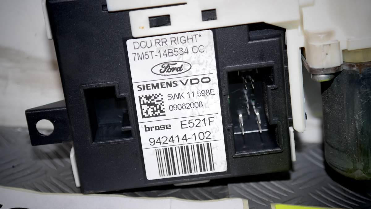 Ford focus 0130822218 motorino alzavetro post dx