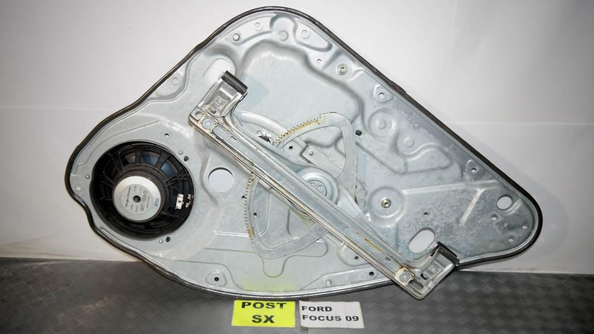 FORD FOCUS PANNELLO ALZAVETRO POST SX lh1739 vin 8l32263