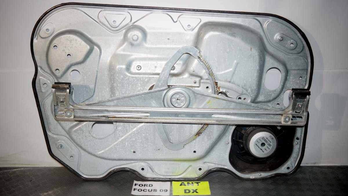 FORD FOCUS PANNELLO ALZAVETRO ANT DX rh1739 vin 8l32263