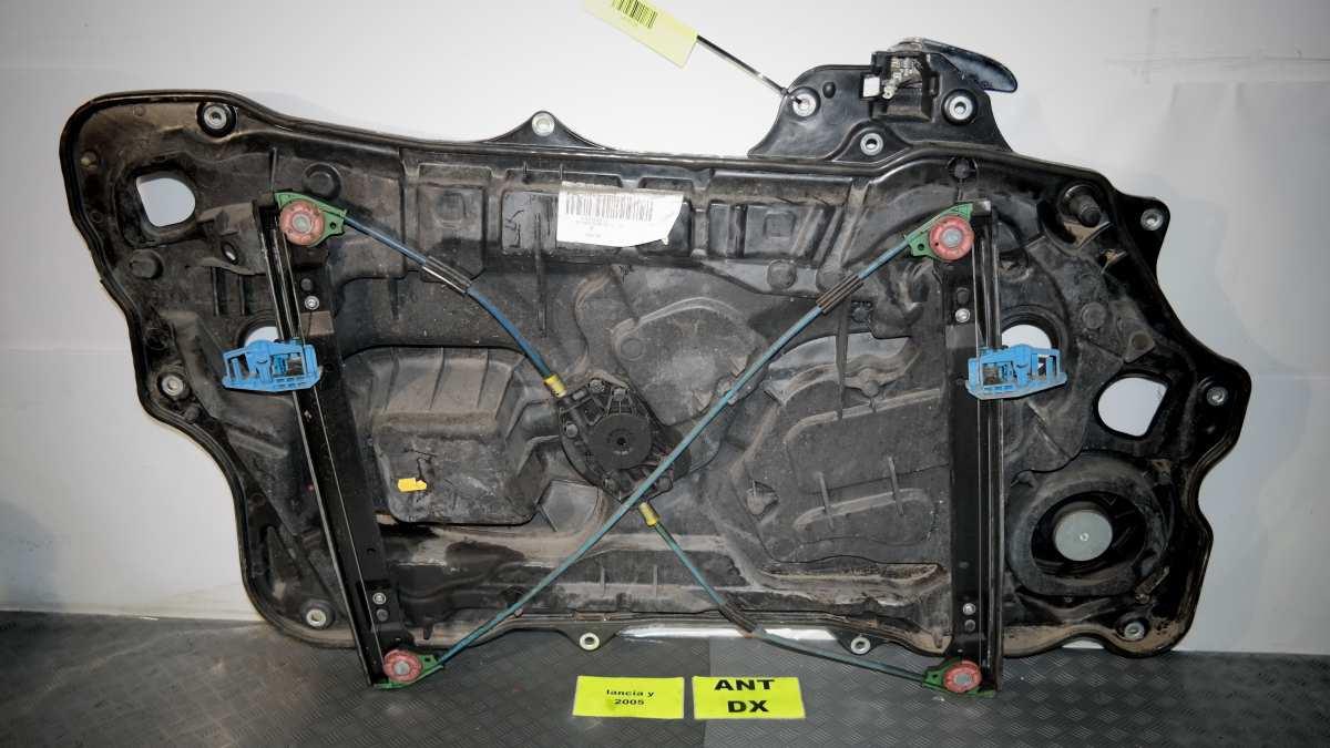 Lancia y pannello e alzavetro ant dx cod: 07353718580
