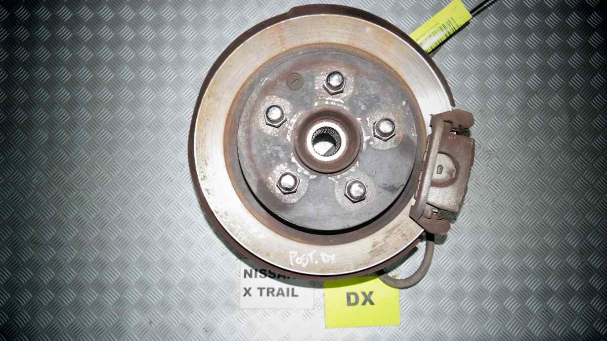 Nissan x-trail dal 2001 al 2006 montante posteriore dx