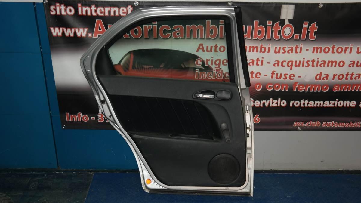 Alfa romeo 156 dal 1998 al 2002 portiera posteriore sx