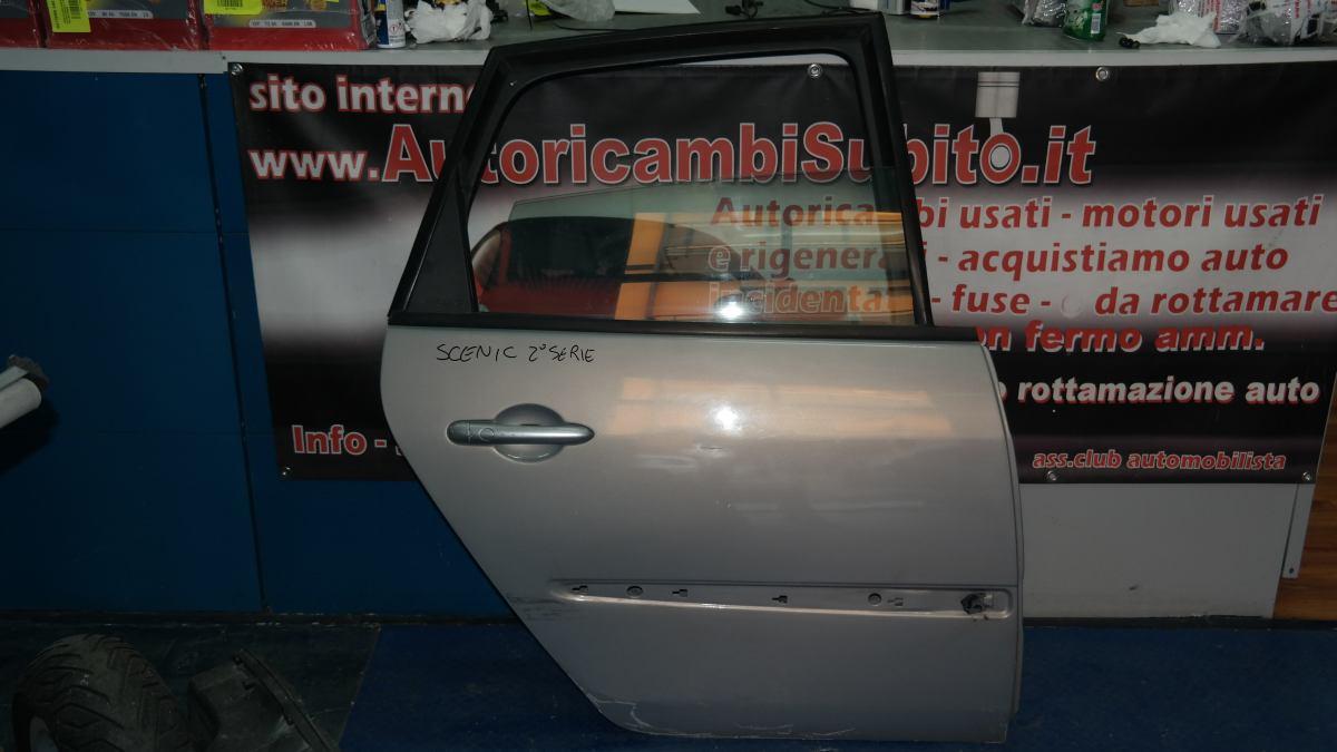 Renault scenic dal 2003 al 2008 portiera posteriore dx