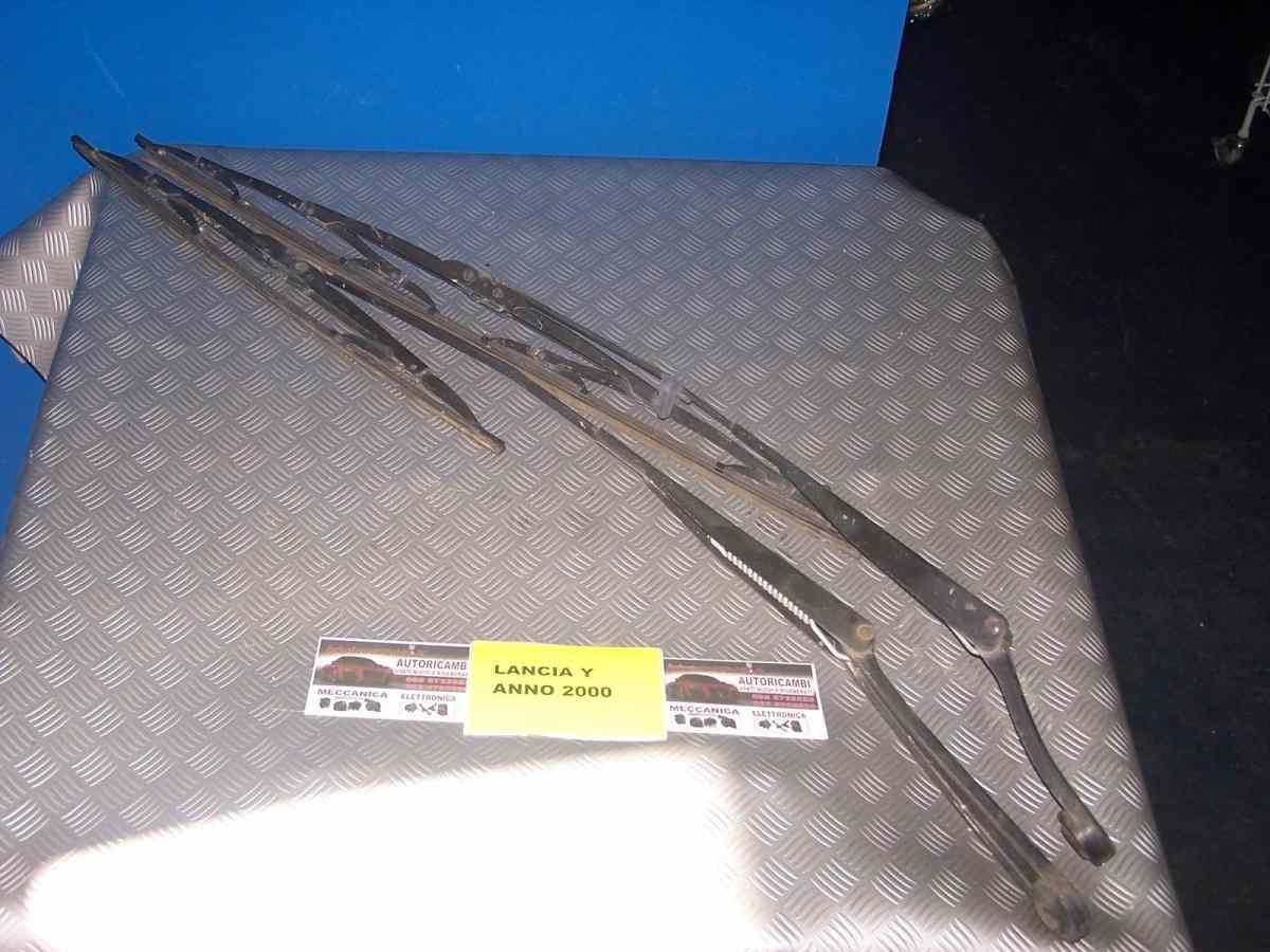 Lancia y dal 1996 al 2003 braccia tergicristallo anteriori