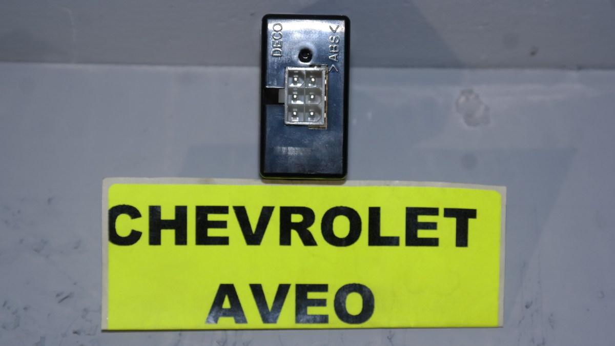 Chevrolet aveo dal 2008 al 2011 pulsante regolaggio luci
