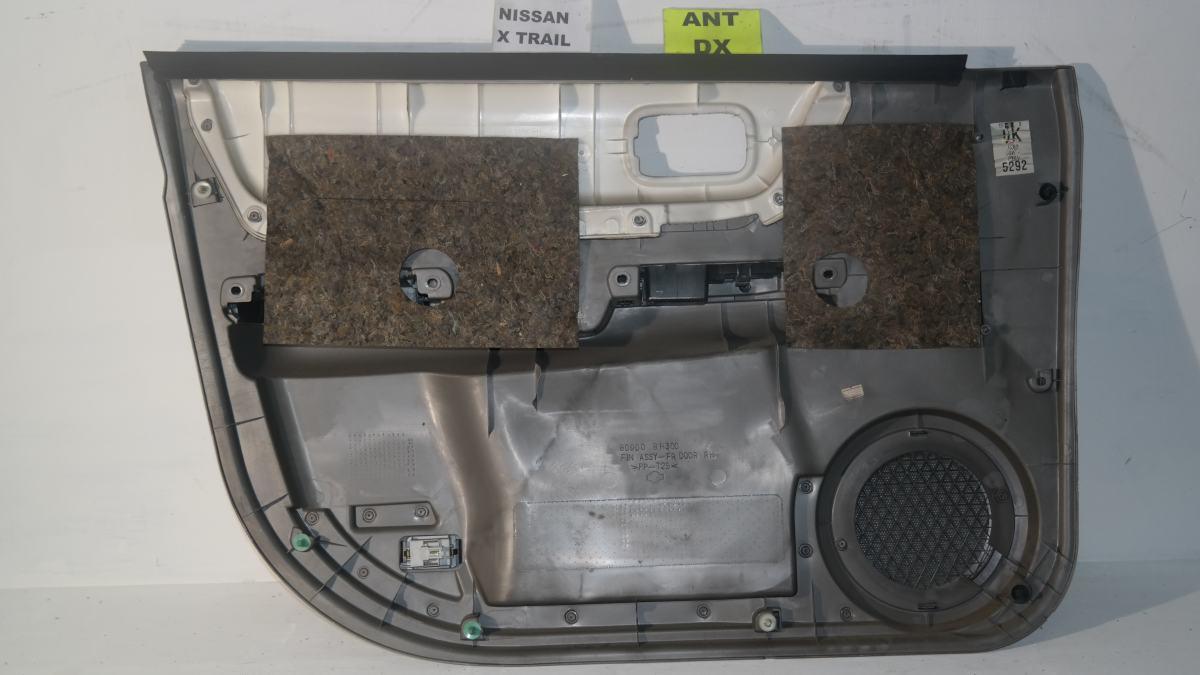 Nissan x-trail dal 2001 al 2006 pannello portiera ant dx