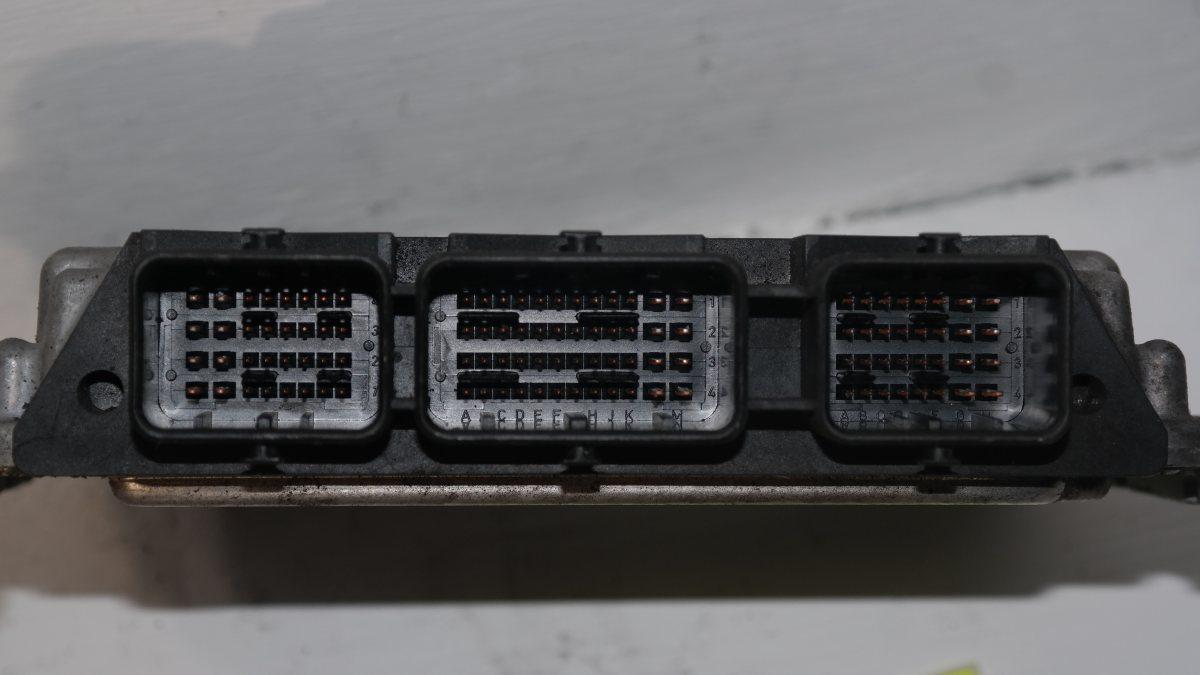 Renault scenic 0281011776 centralina motore bosch