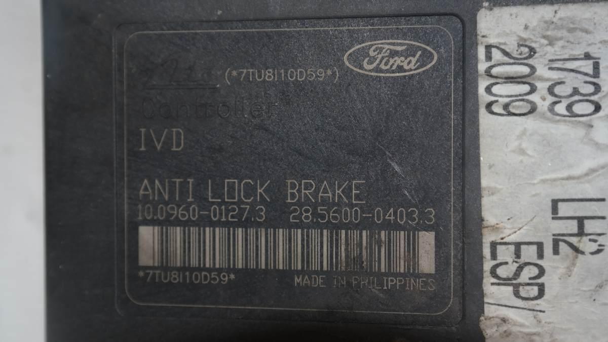 Ford focus 10020603224 / 8m512c405aa centralina abs