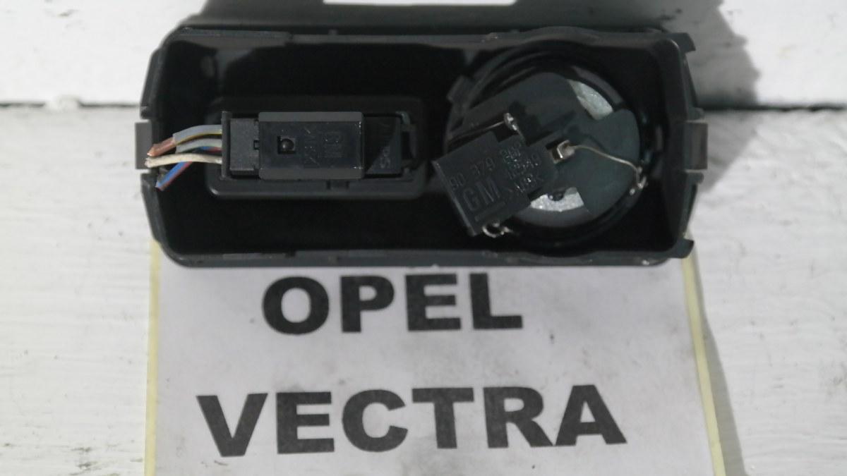 Opel vectra cod: 09185959 pulsante alzavetro post sx
