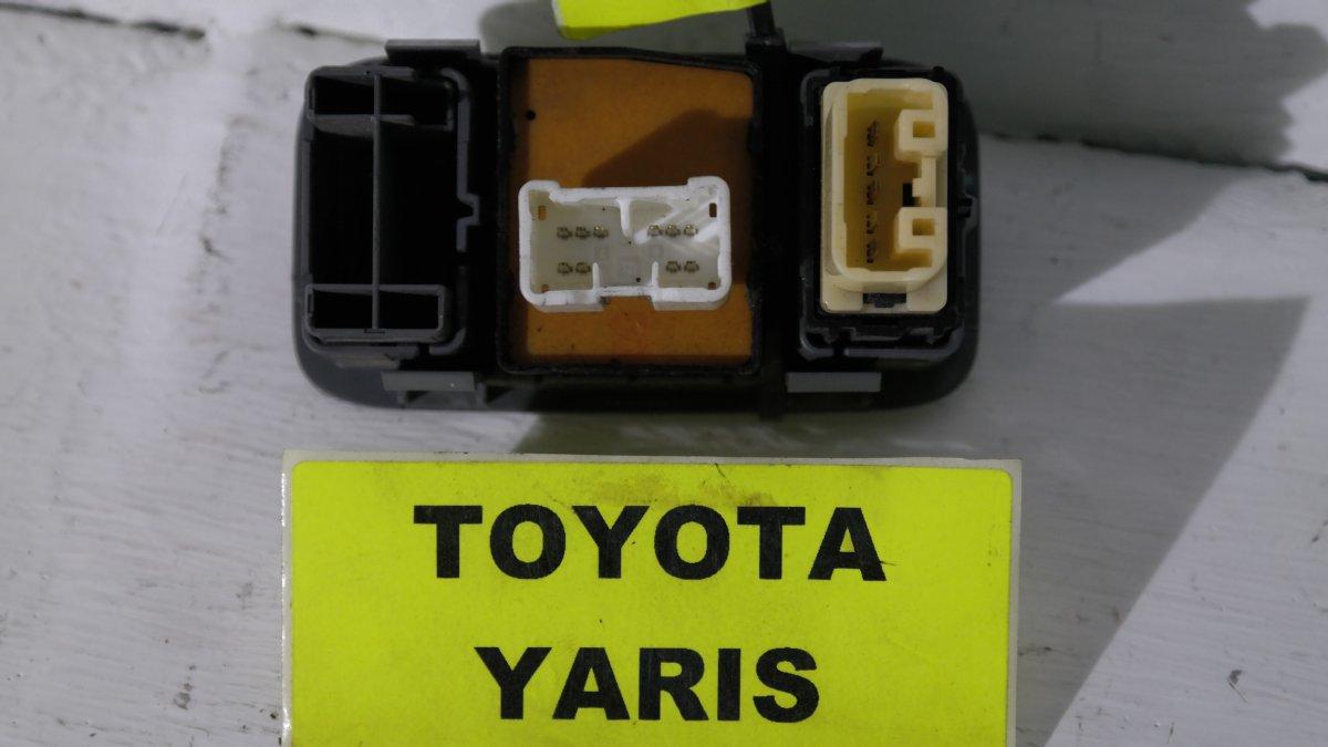 Toyota yaris pulsanti regolaggio specchietti e fari