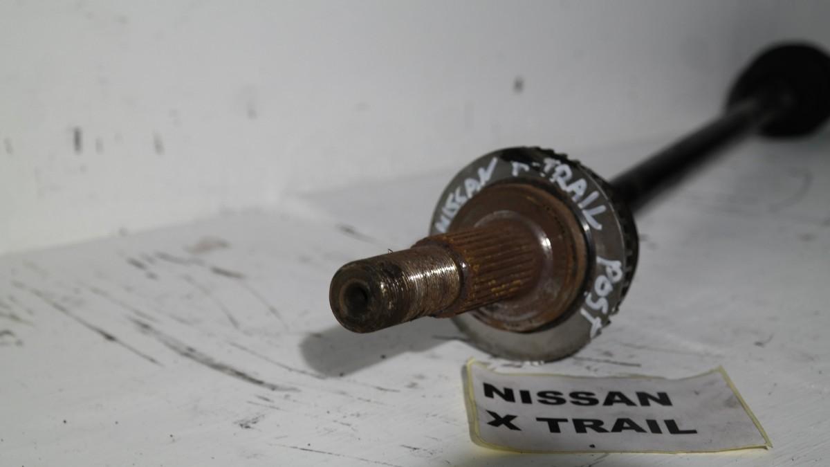 Nissan x-trail dal 2001 al 2006 semiasse lungo posteriore