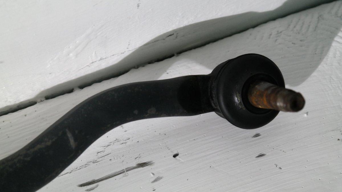 Toyota yaris verso 1300 bz 03313577 scatola guida