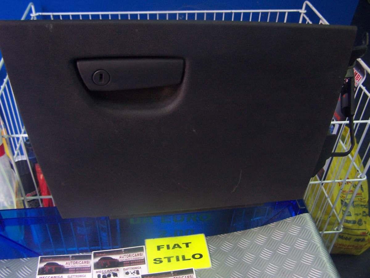 Fiat stilo dal 2001 al 2010 cassetto portaoggetti