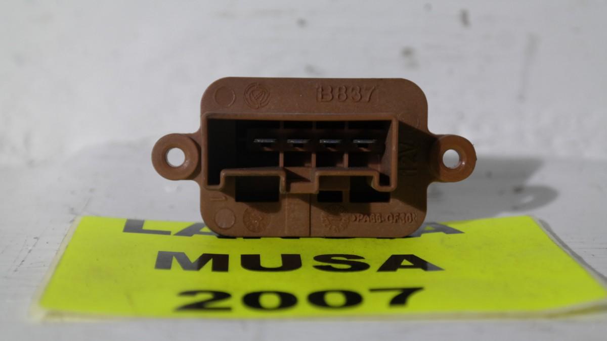 Lancia musa 1300 mtjet 507730700 resistenza stufa