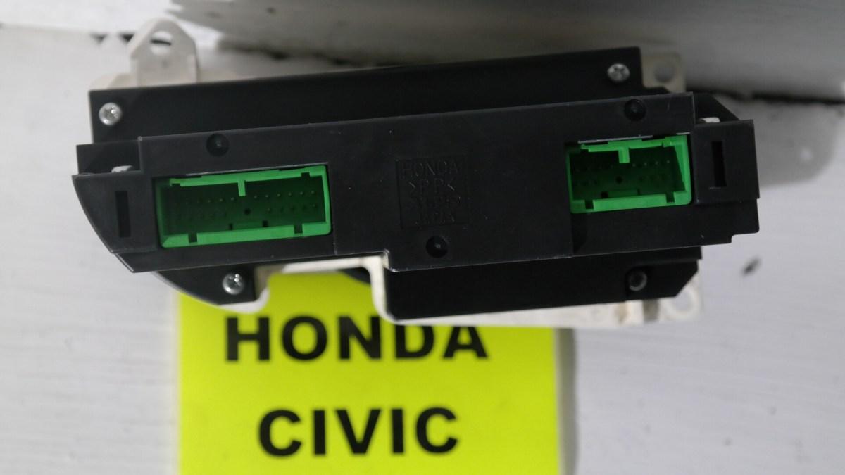 Honda civic dal 2002 al 2006 0904kyg410 comandi clima manuali