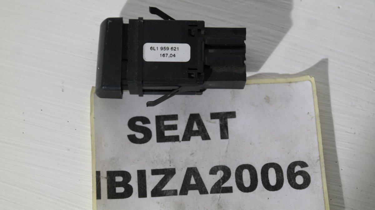 6l195962116704 seat ibiza dal 2002 al 2008 pulsante lunotto