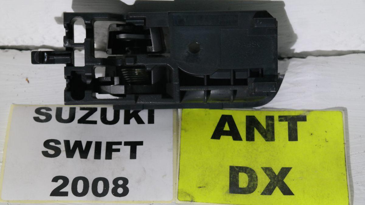 8311062j10bwl suzuki swift maniglia interna  ant dx