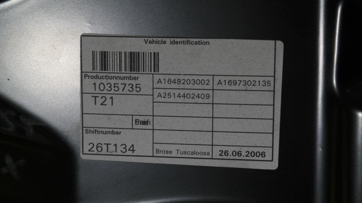 2517303079 mercedes classe r pannello alzavetro post sx