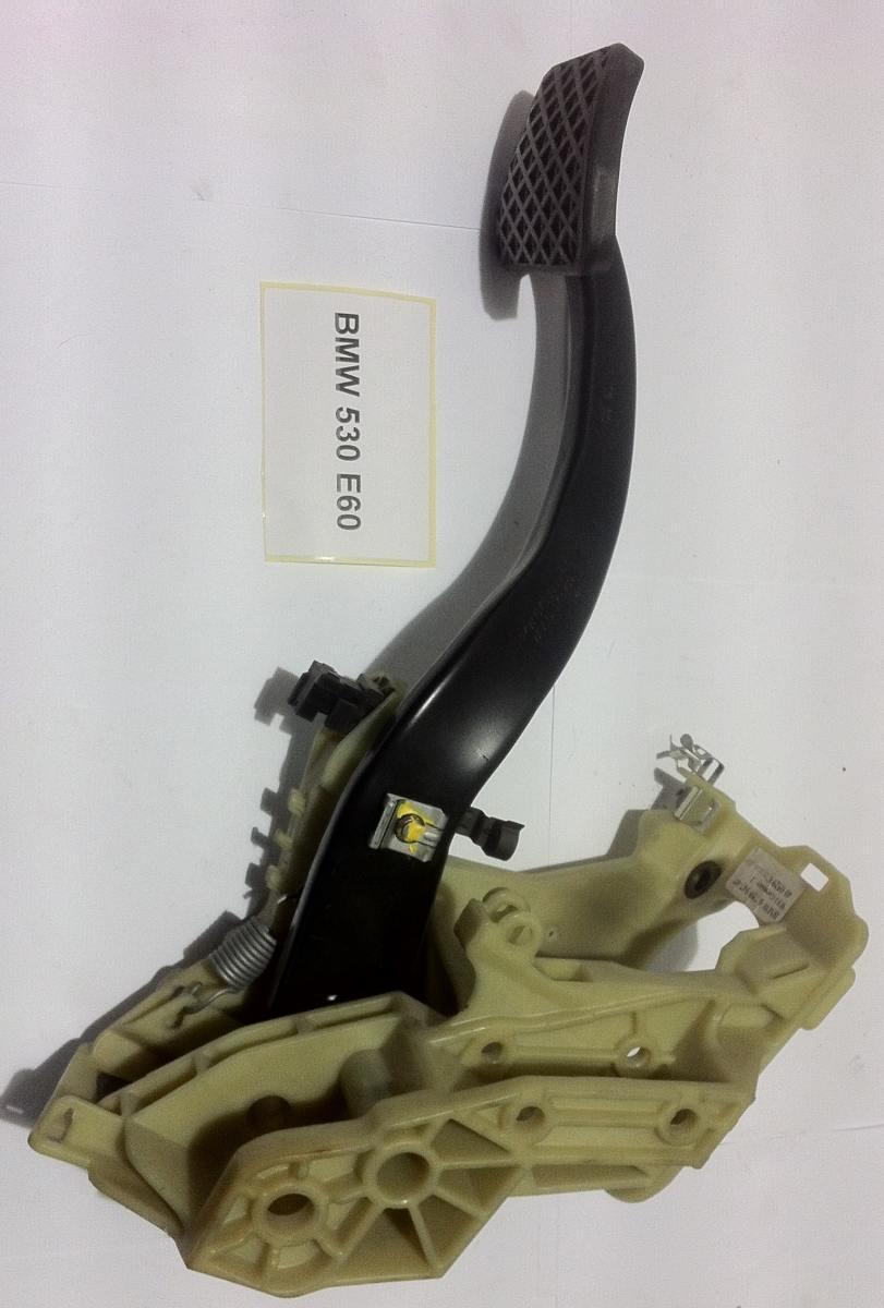 6759947 07 6759950  PEDALE FRENO BMW 530 2006 <br />