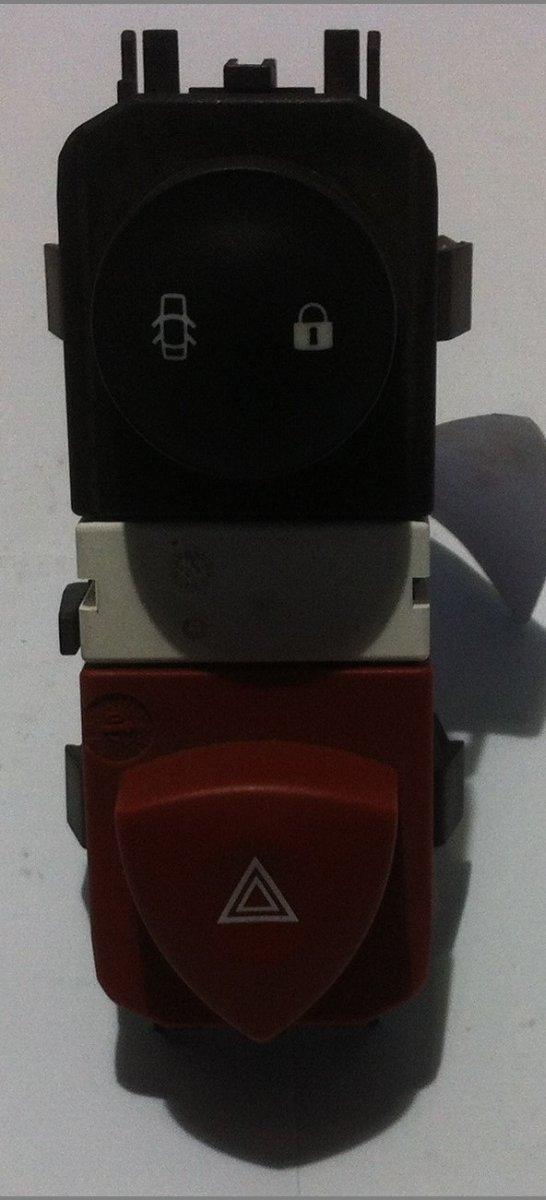 8200107808 INTERRUTTORE 4 FRECCIE RENAULT SCENIC 2 SERIE <br />