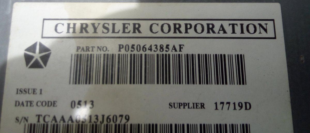 AUTORADIO CRYSLER SEBRING P05064385AF<br /><br /><br />