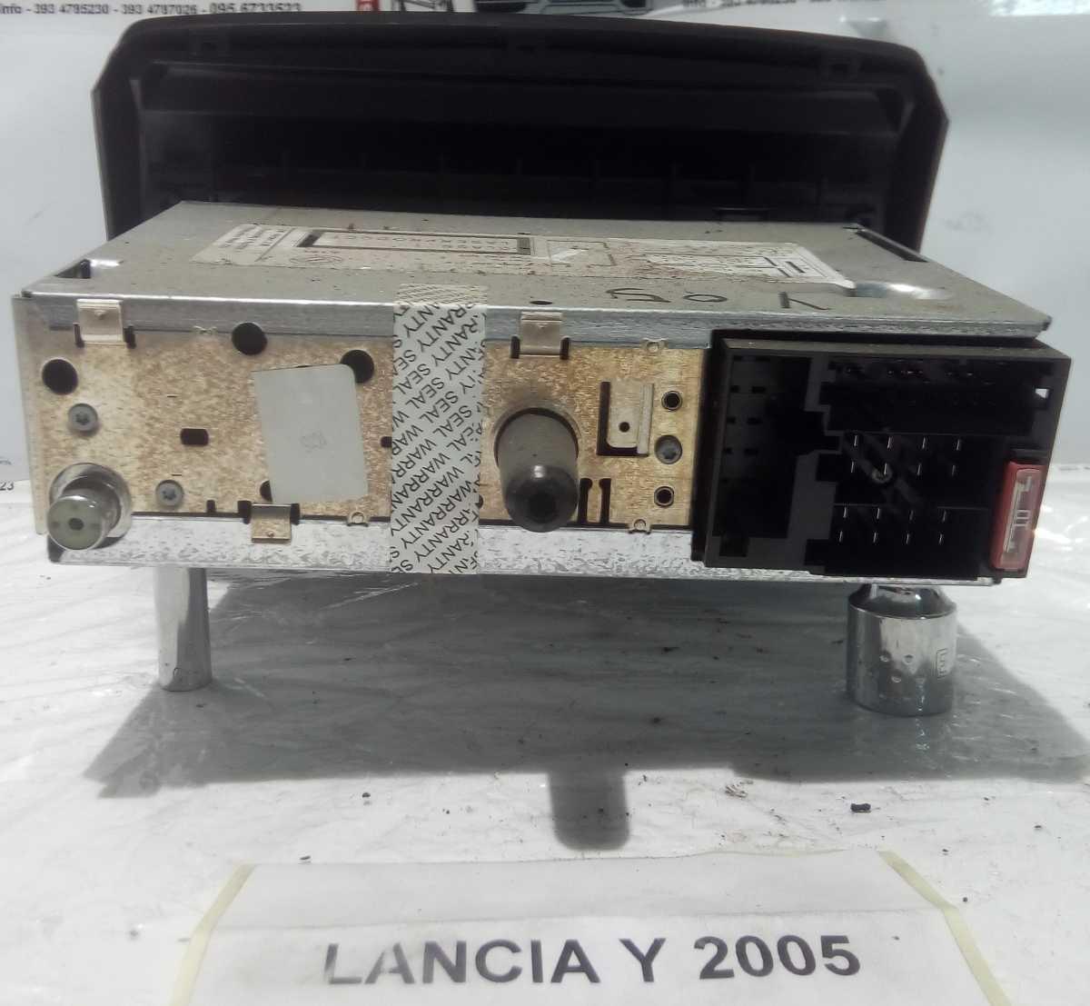 AUTORADIO DA SCODIFICARE LANCIA Y 2005 1.3 MJT 7643388316<br />