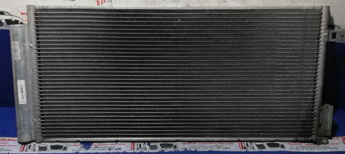 KIT RADIATORI ALFA ROMEO GIULIETTA 1.6 MJT 8B0642100<br /><br />