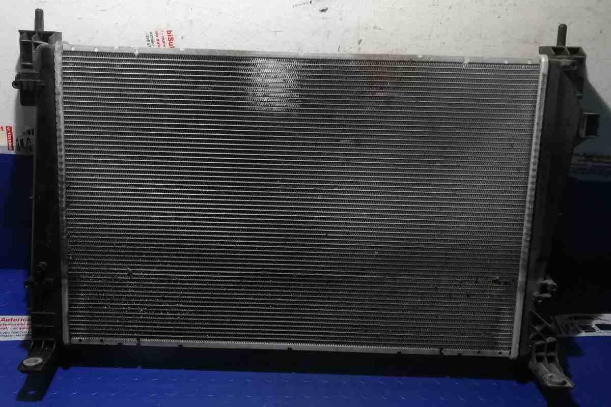 KIT RADIATORI ALFA ROMEO GIULIETTA 1.6 MJT 8B0642100<br /><br />