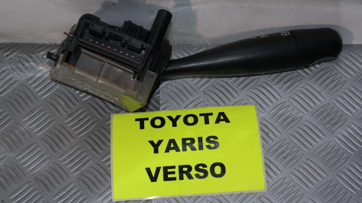 Toyota Toyota yaris verso codice 173647 comandi devioluci toyarve0023