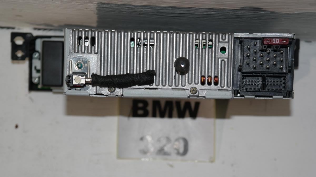 Bmw 320 autoradio da scodificare codice: 6512692317501